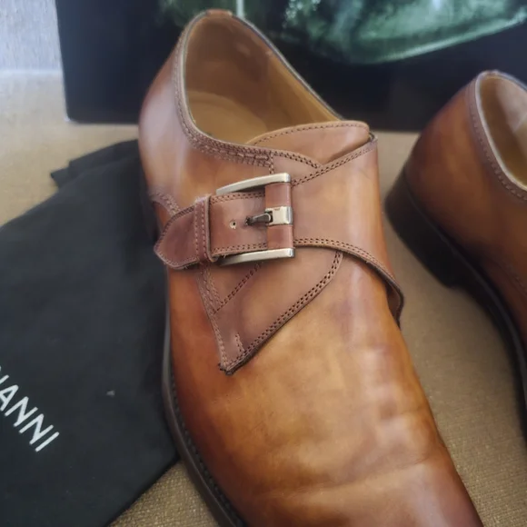 Magnanni Brown Leather Oxfords with Cap Toe Size 9.5